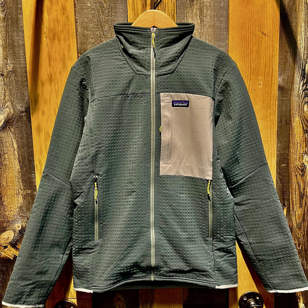 R2 TechFace Jacket Nouveau Green – ASHER GOODS - Main Image